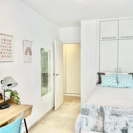 Del Mar Iii Seafront By Eaw Homes * Марбелья