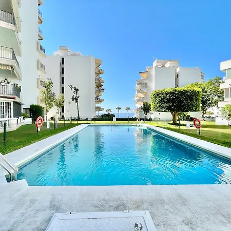 Del Mar Iii Seafront By Eaw Homes