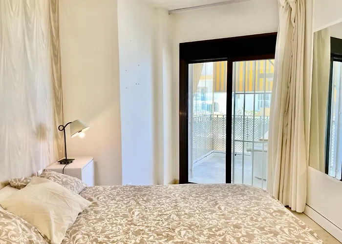 Del Mar Iii Seafront By Eaw Homes *